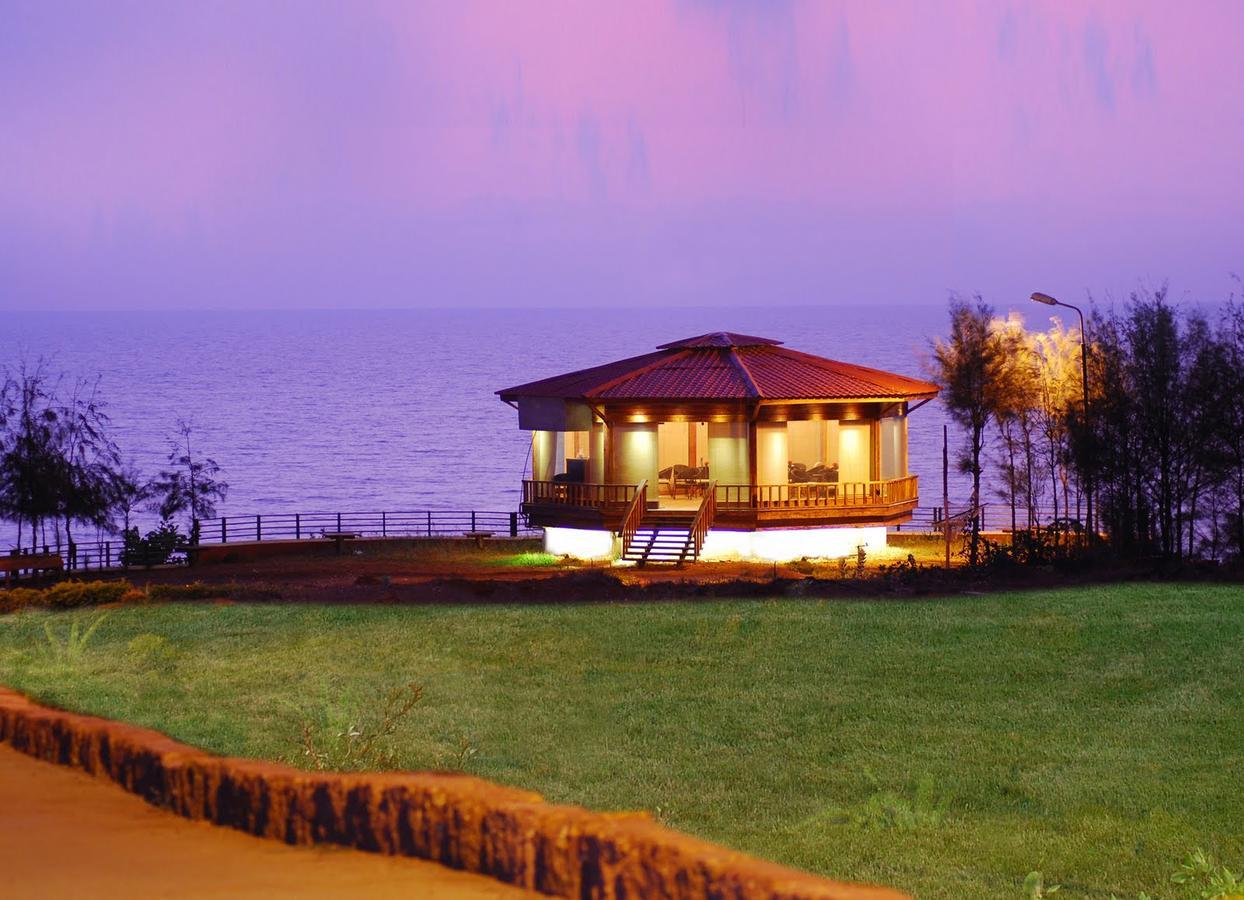 Kohinoor Samudra Beach Resort, Ratnagiri Exterior photo