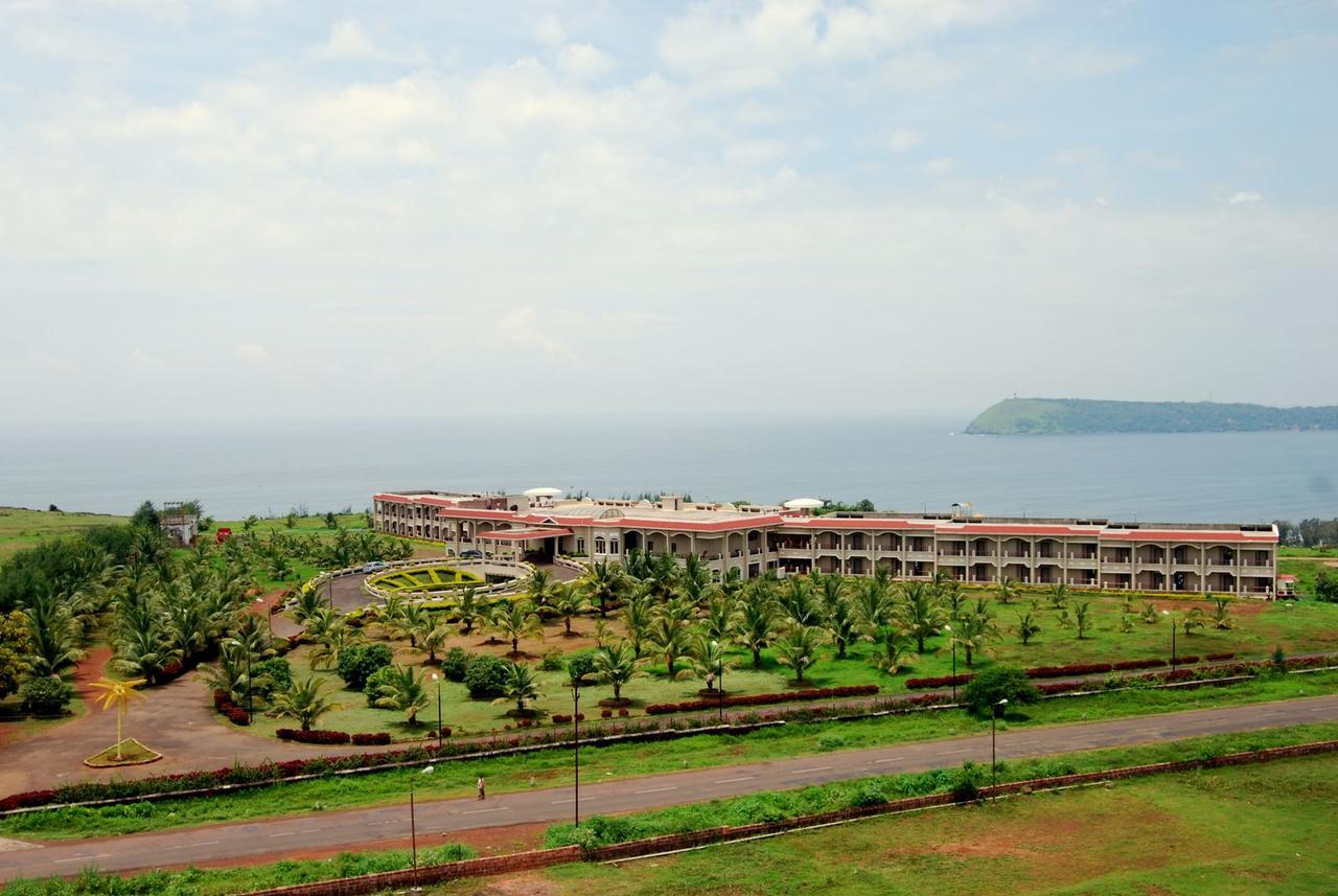 Kohinoor Samudra Beach Resort, Ratnagiri Exterior photo